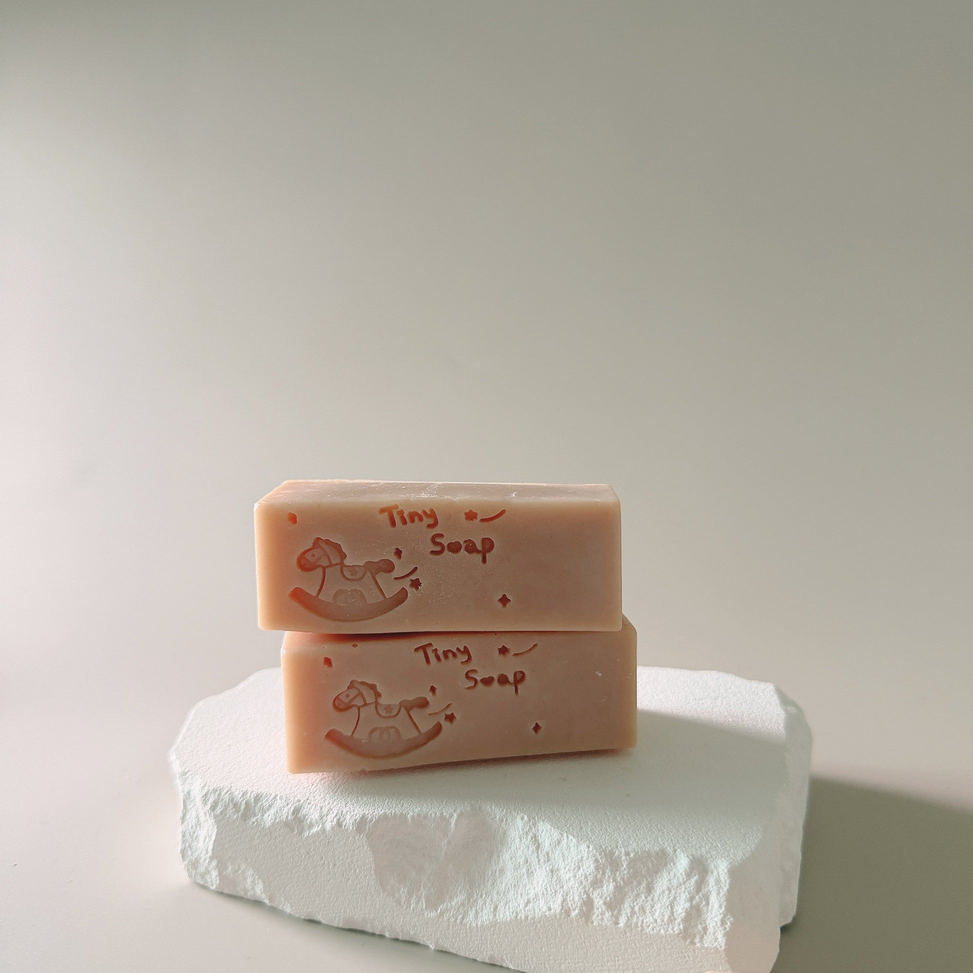 預購 月亮寶寶胡桃皂 🌿純素 ❘  Moon Baby Walnut Oil Soap