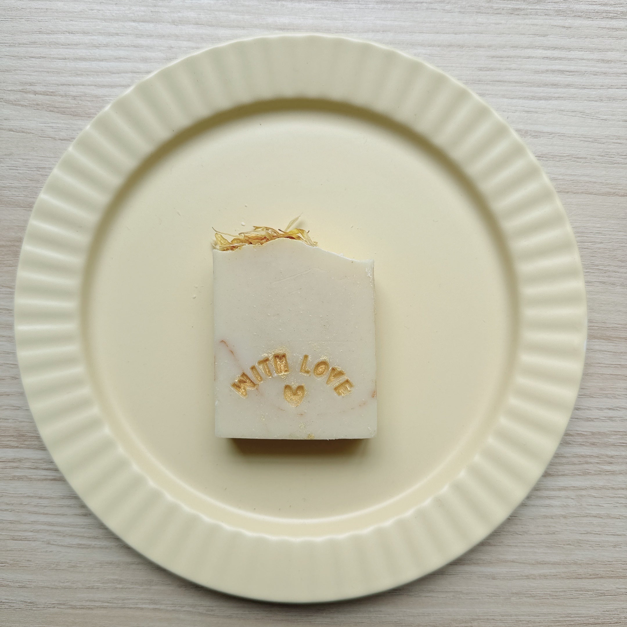 預購 小太陽寶寶燕麥皂 🌿純素 ❘  Little Sunshine Baby Oat Soap