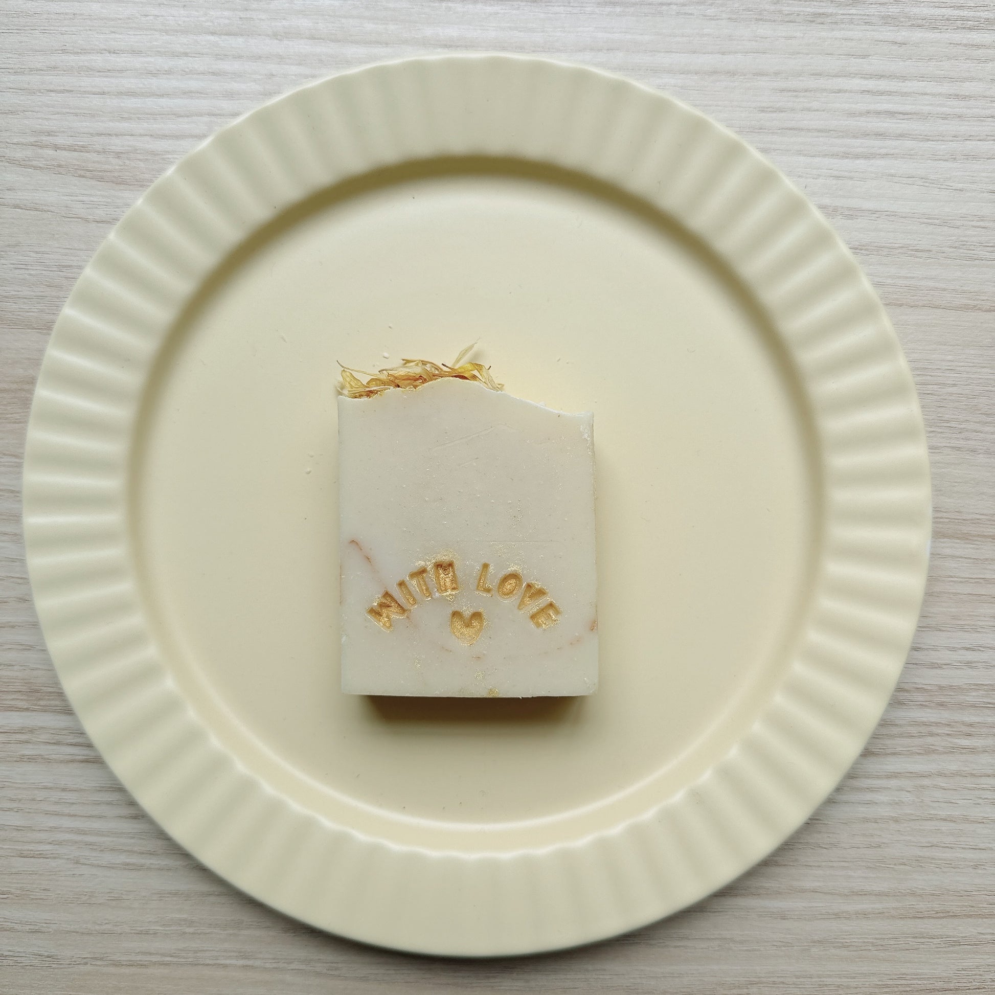 預購 小太陽寶寶燕麥皂 🌿純素 ❘  Little Sunshine Baby Oat Soap